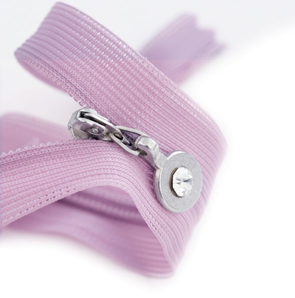 zamek błyskawiczny kryty z diamentowym uchwytem ozdobnym